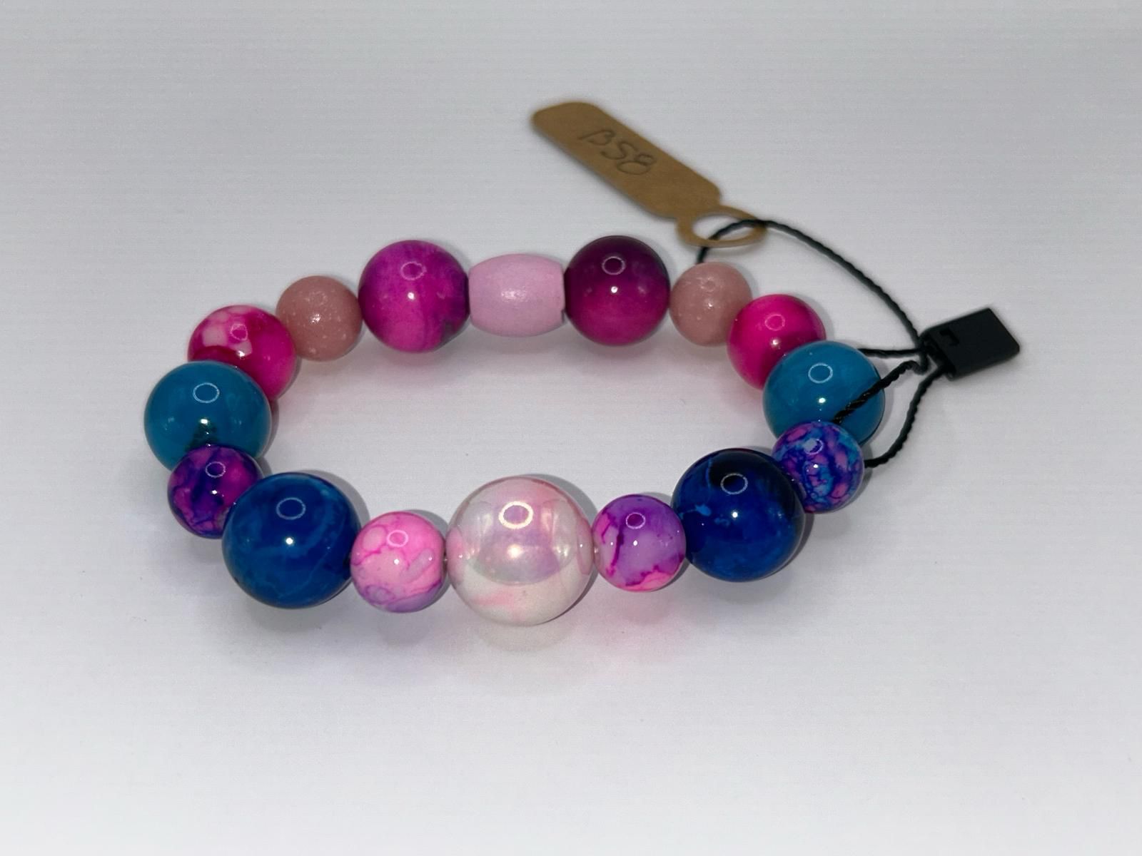 Novella by Adora - Handcrafted jewelry making